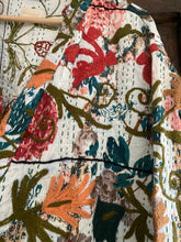 Charger l&#39;image dans la galerie, Kimono kantha vintage brodé #41
