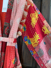 Charger l&#39;image dans la galerie, Kimono patchwork Brodé Unique Rouge # 104
